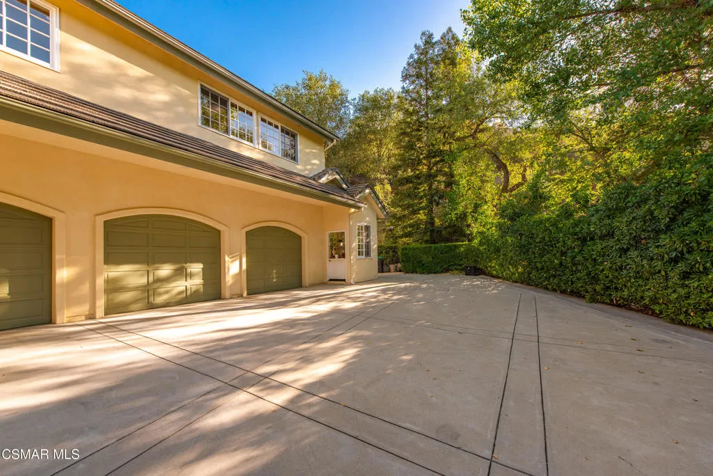 29146 Wagon Road, Agoura Hills, California 91301 home-pic-45